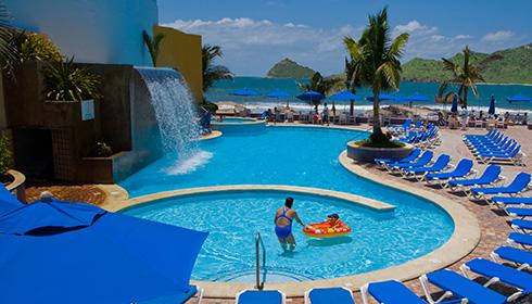 Las Flores Beach Resort all-inclusive